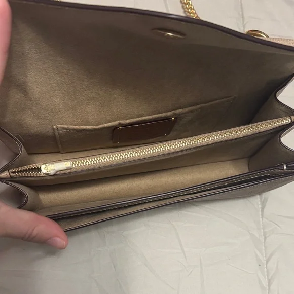 NEW COACH ENVELOPE CROSSBODY PURSE (color:Sand/tan) - Picture 7 of 11